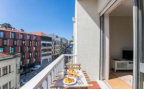 3Br Apartment In Santa Catarina By Lovelystay